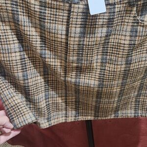 Gilli Plaid Mini Skirt in Tan and Black